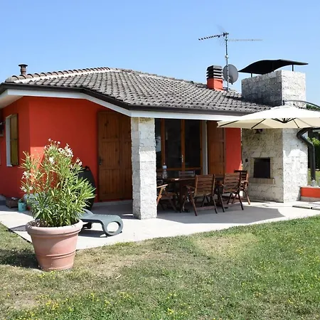 Lovely Elena - Garda ホテル