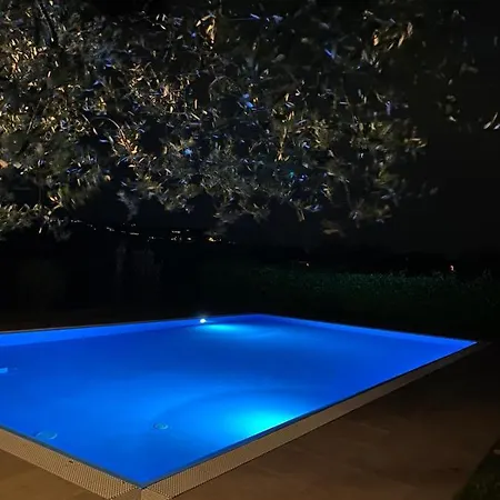 Lovely Elena - Garda Отель