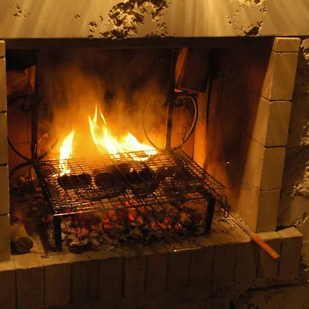 Lovely Elena - Garda Отель 3*